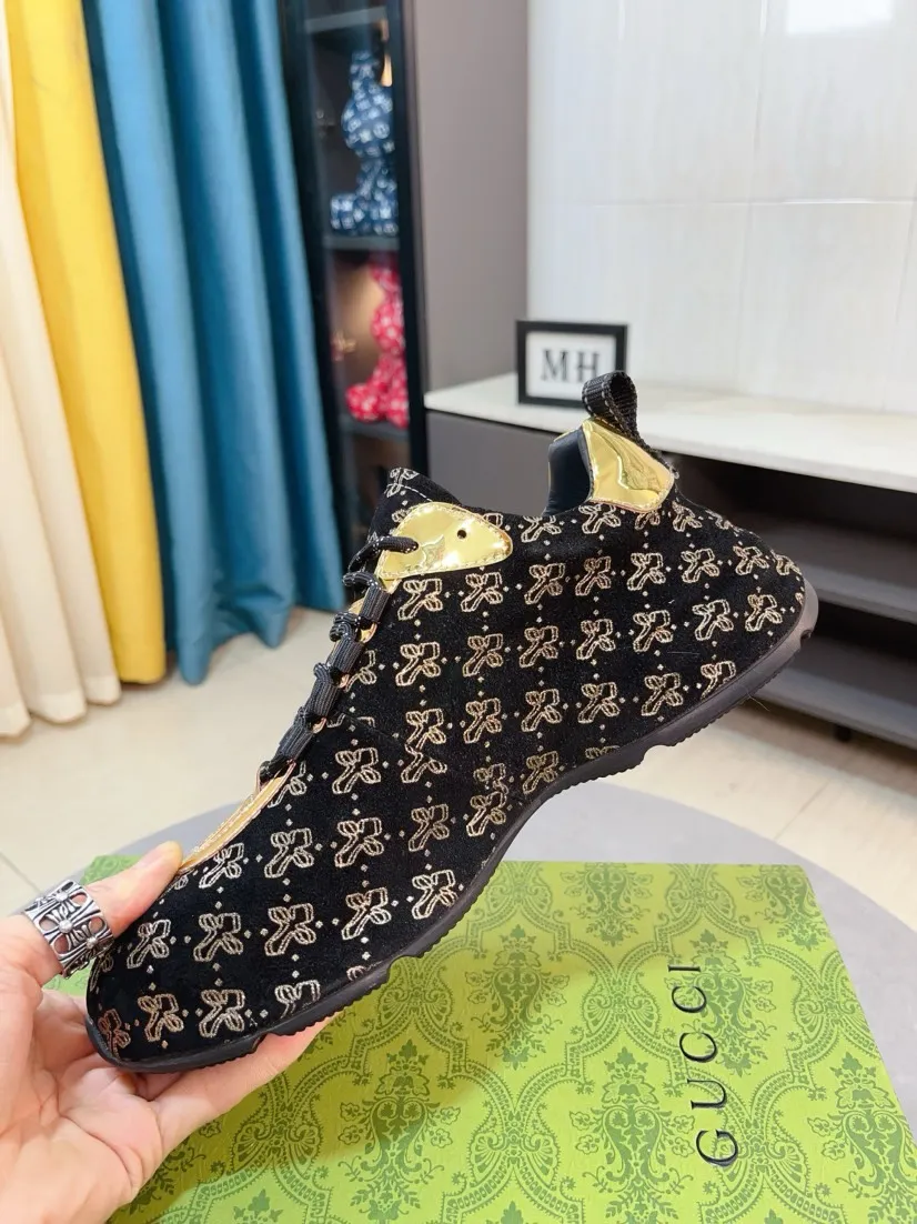 Men's shoes 💰560🌹🌹【GUCCI】pop-top casual sneakers with daddy outsole, breathable and comfortable, easy to walk, a versatile style for trendy men, upper with cowhide edged outsole design➕genuine leather lining➕Gucci's popular original outsole, sports and running style, super comfortable. Code number 38-44
